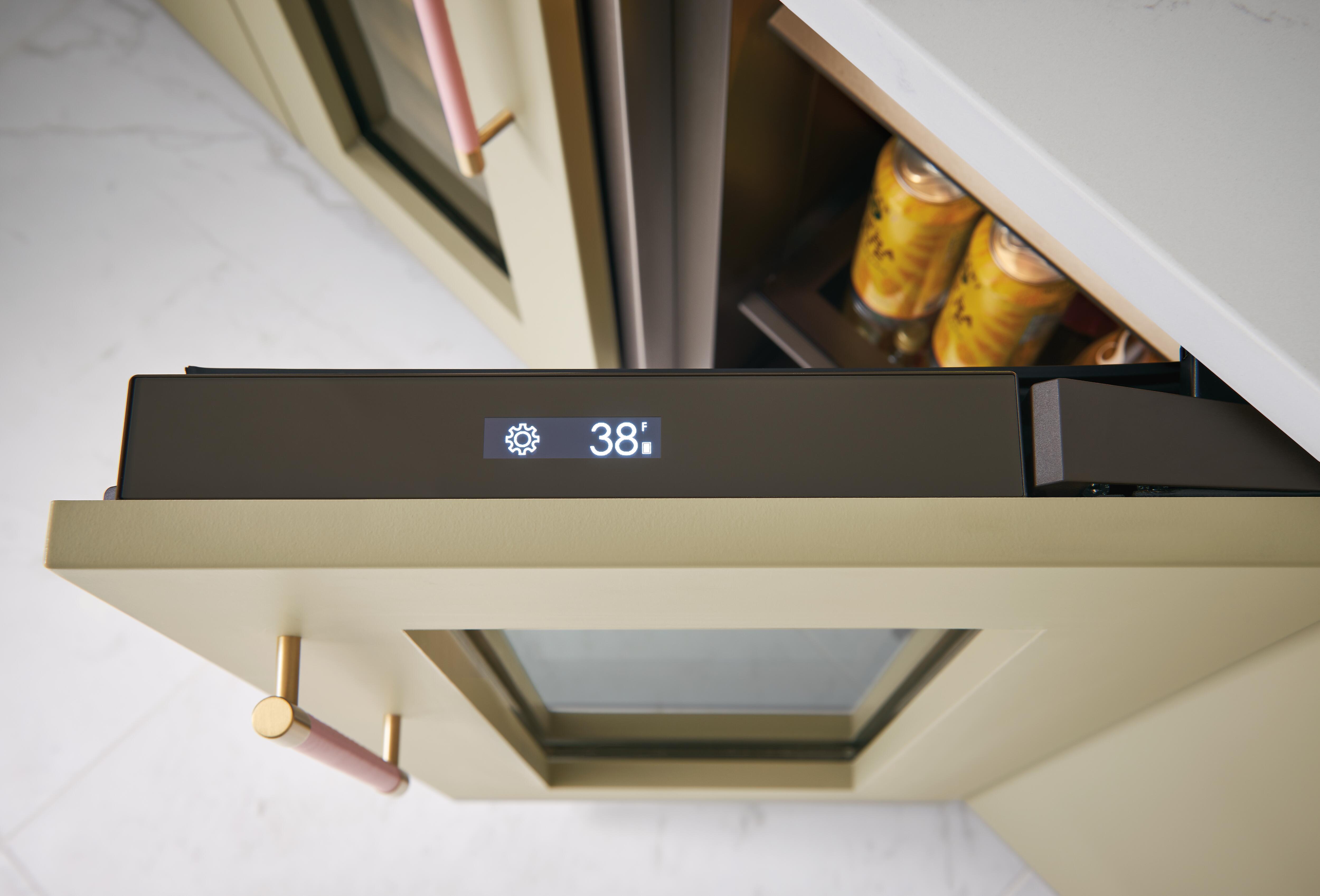 Model: DEU1550BA/R | Sub-Zero 15" Designer Undercounter Beverage Center - Panel Ready - High Altitude -Right Hinge