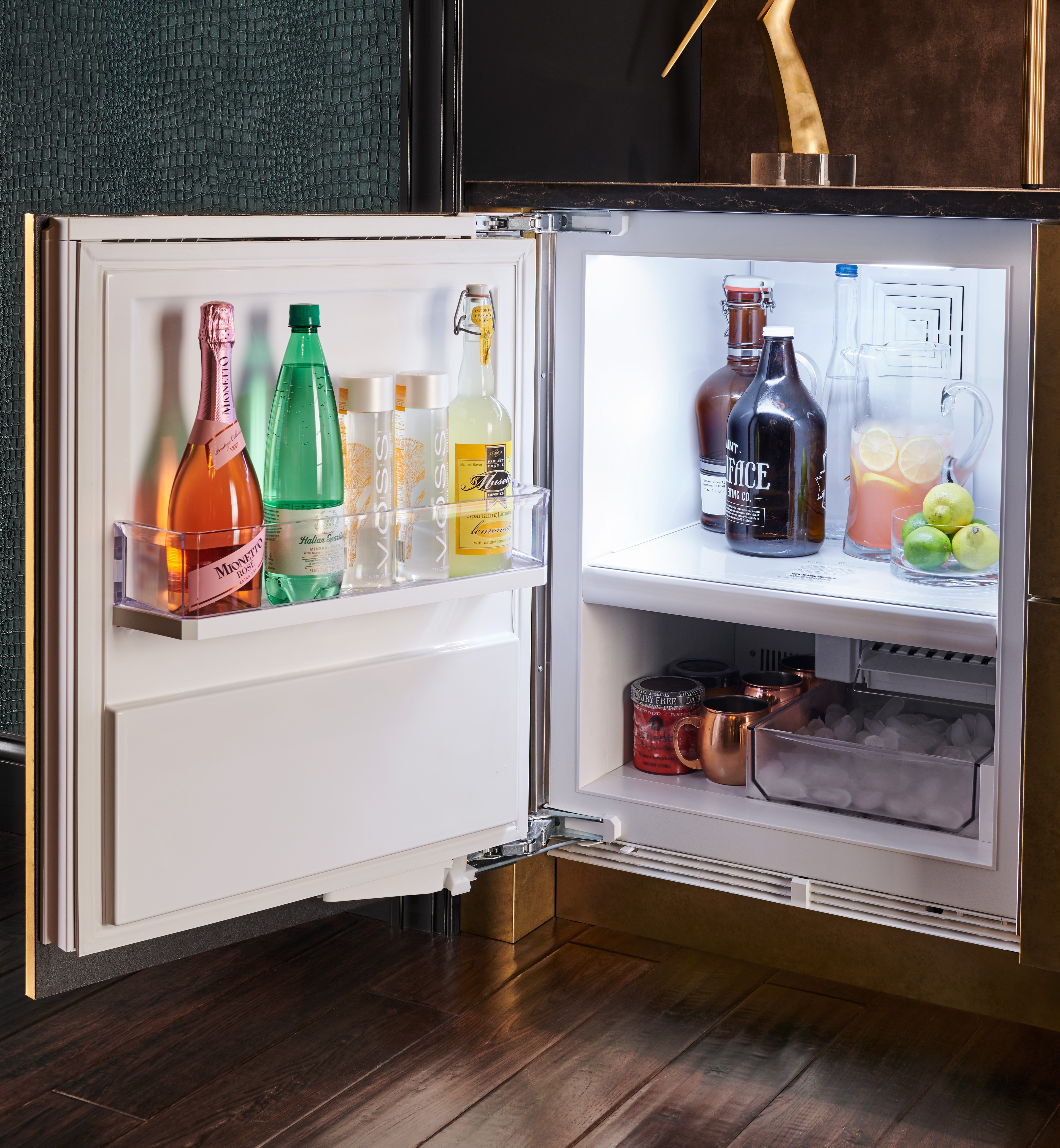 Model: DEU2450CI/L | Sub-Zero 24" Designer Undercounter Refrigerator/Freezer with Ice Maker – Panel Ready - Left Hinge
