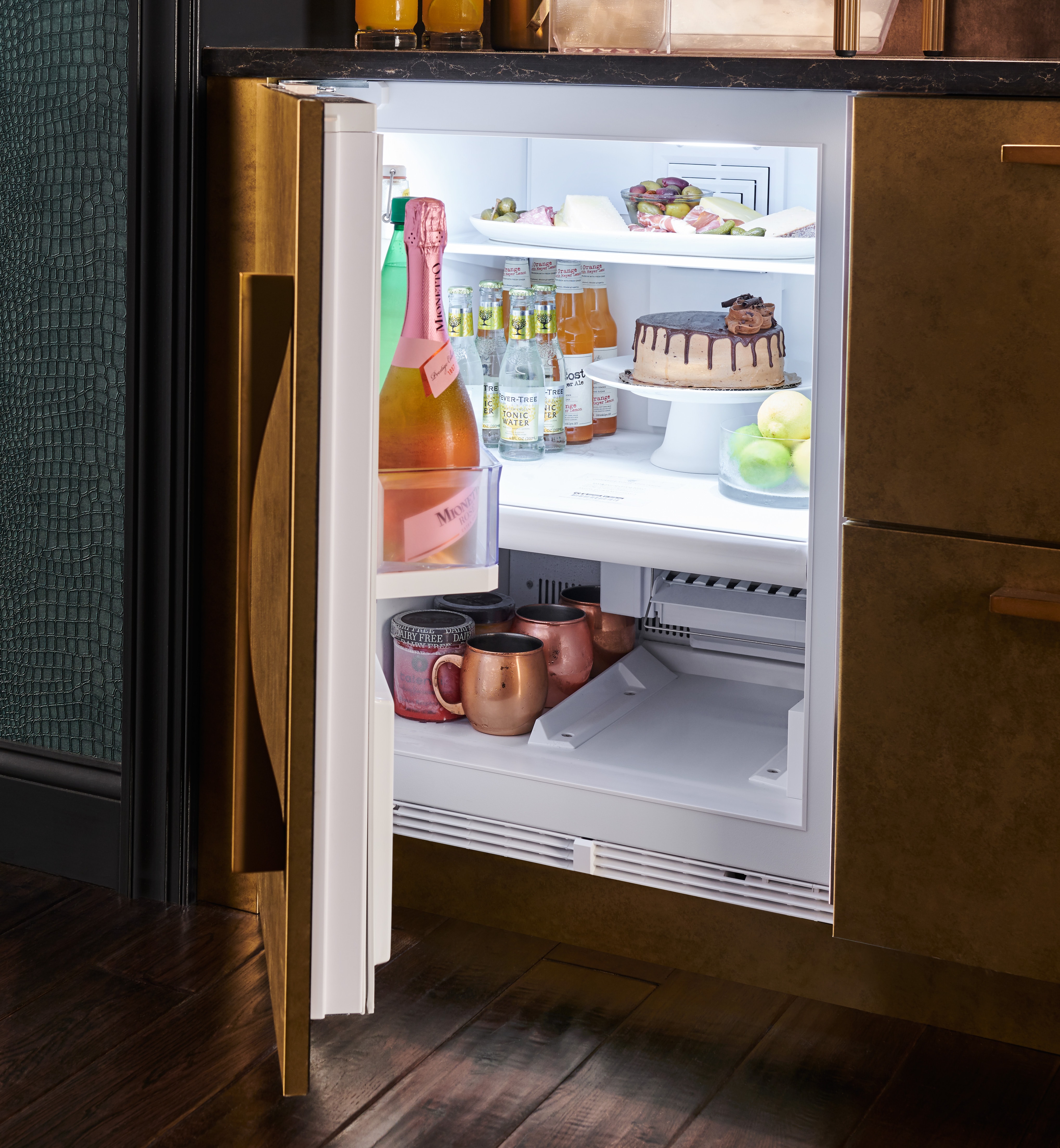 Model: DEU2450CI/L | Sub-Zero 24" Designer Undercounter Refrigerator/Freezer with Ice Maker – Panel Ready - Left Hinge