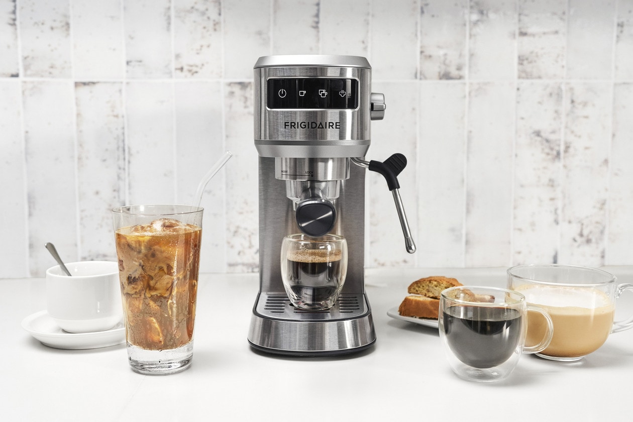 Model: FREM100SS | Frigidaire Steam Espresso Maker