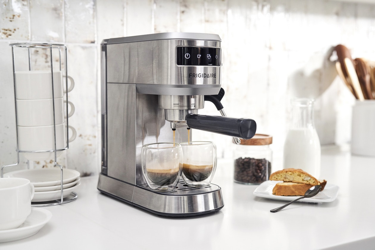 Model: FREM100SS | Frigidaire Steam Espresso Maker