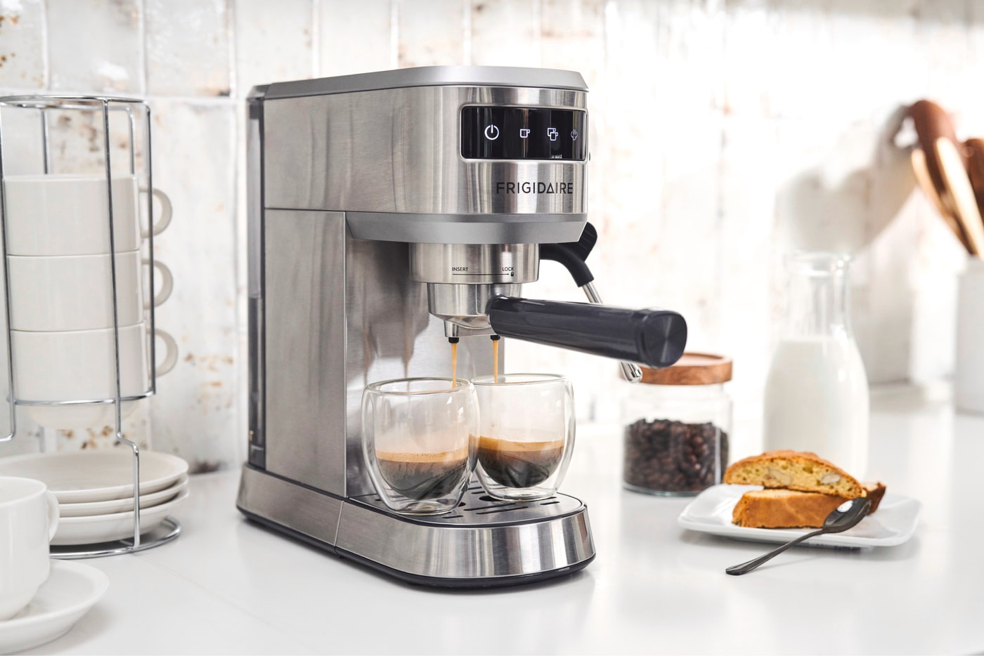 Model: FREM100SS | Frigidaire Steam Espresso Maker