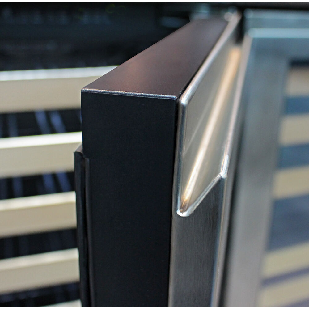 Model: ULASHP18SOLID | U-Line Stainless Handleless Panel 18" Solid