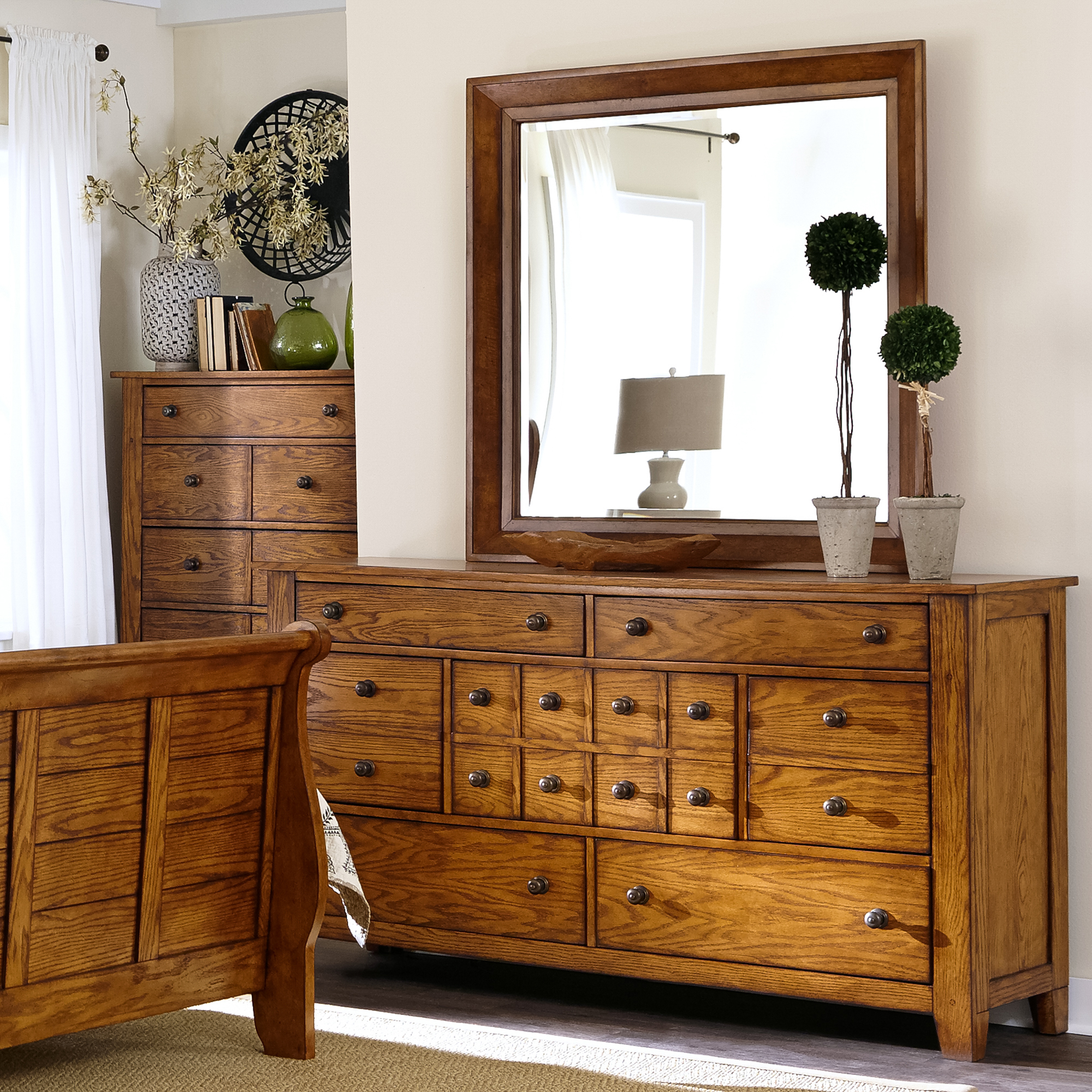 Model: 175-BR51 | Liberty Furniture Mirror