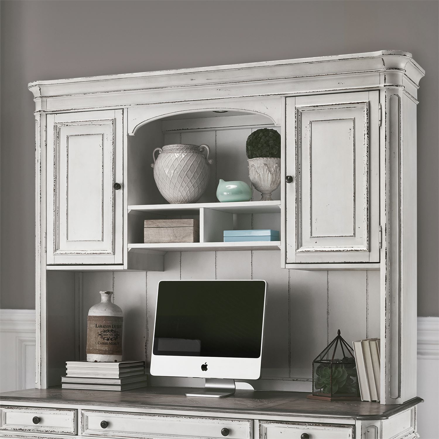 Liberty Furniture Jr Executive Credenza Hutch
