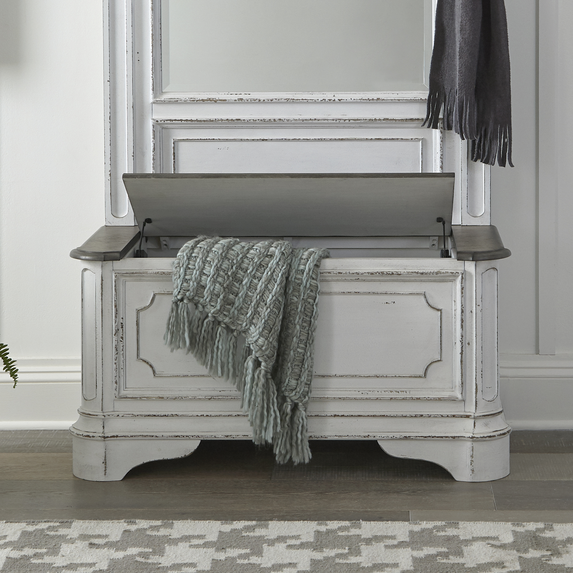 Liberty Furniture Hall Tree Base