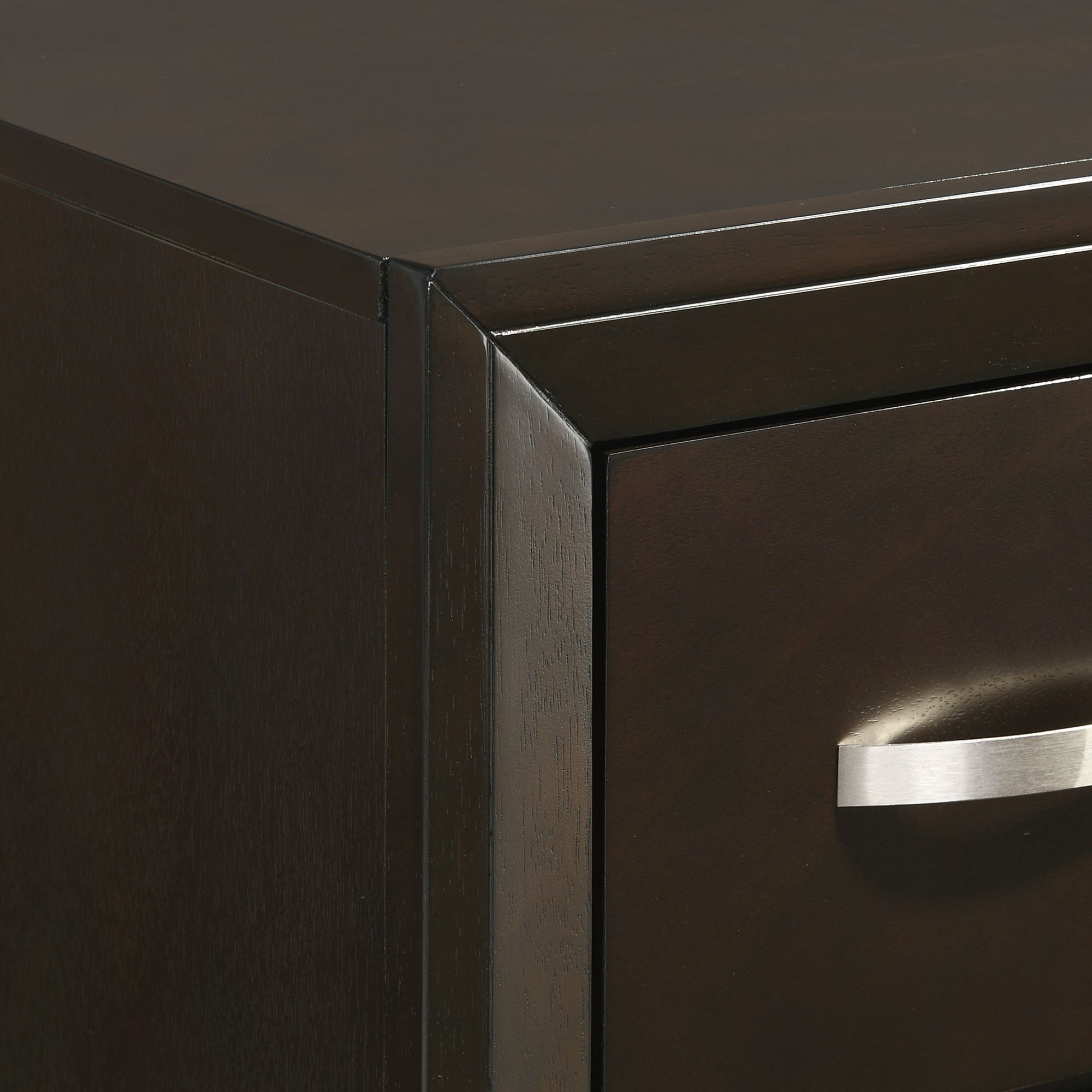 Model: B.1140.Q3PC | Elements Beaumont Queen Panel 3PC Bedroom Set in Merlot