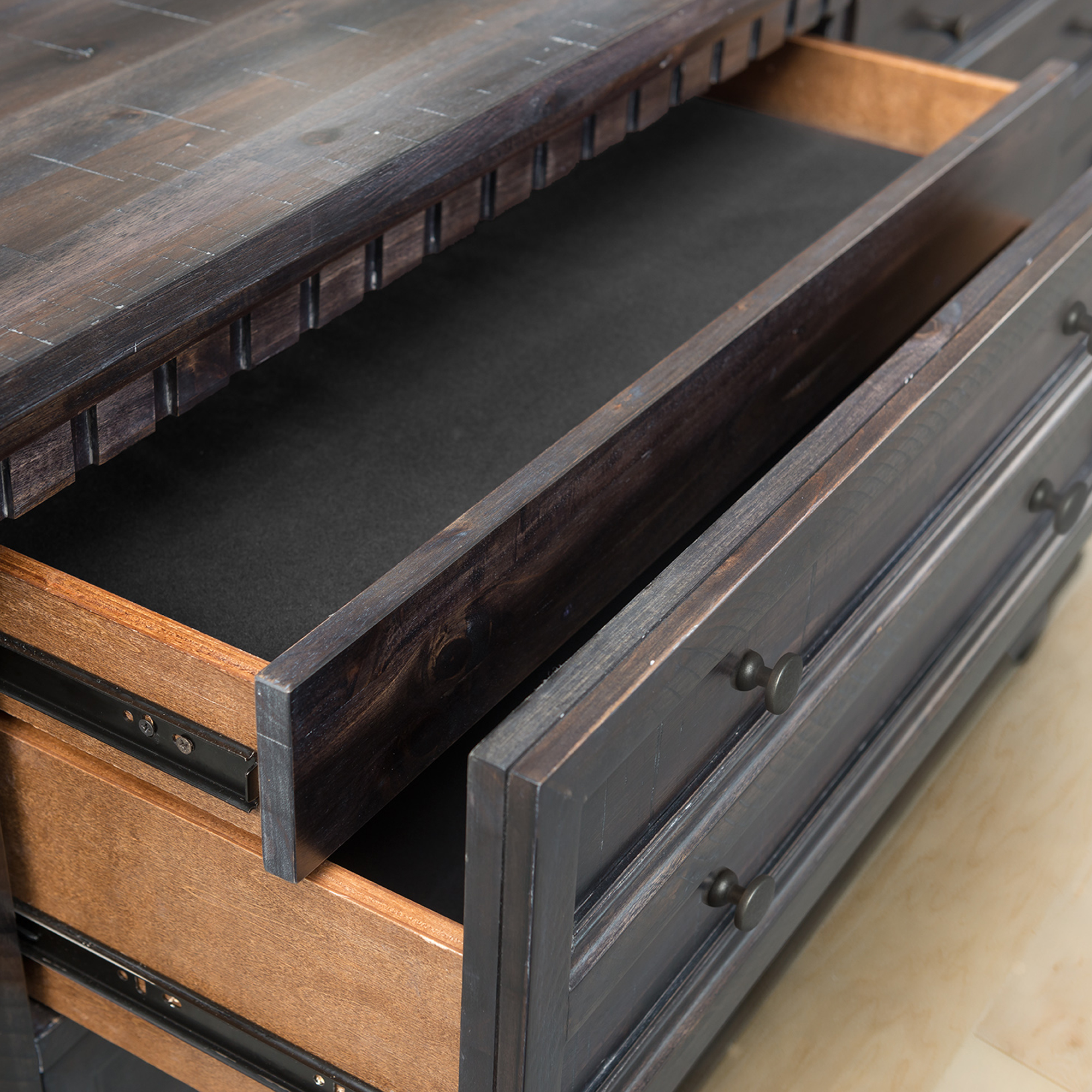Model: MO6005KB | Elements MORRISON KING PANEL 5PC BEDROOM SET
