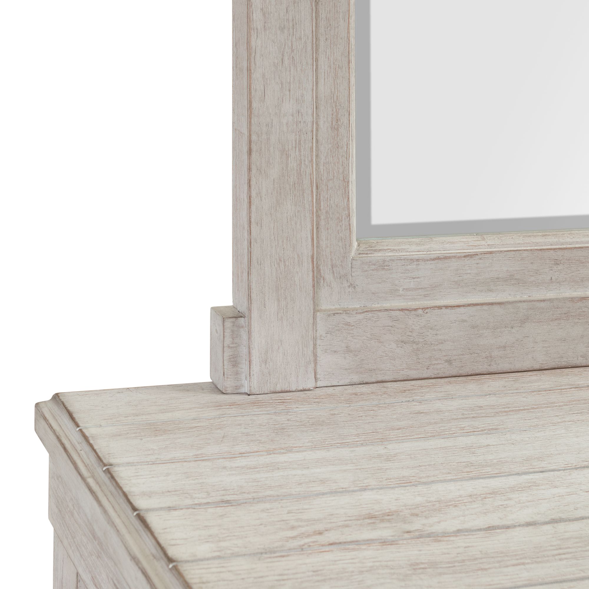 Model: SC670KB4PC | Elements Scott King Platform Storage 4PC Bedroom Set