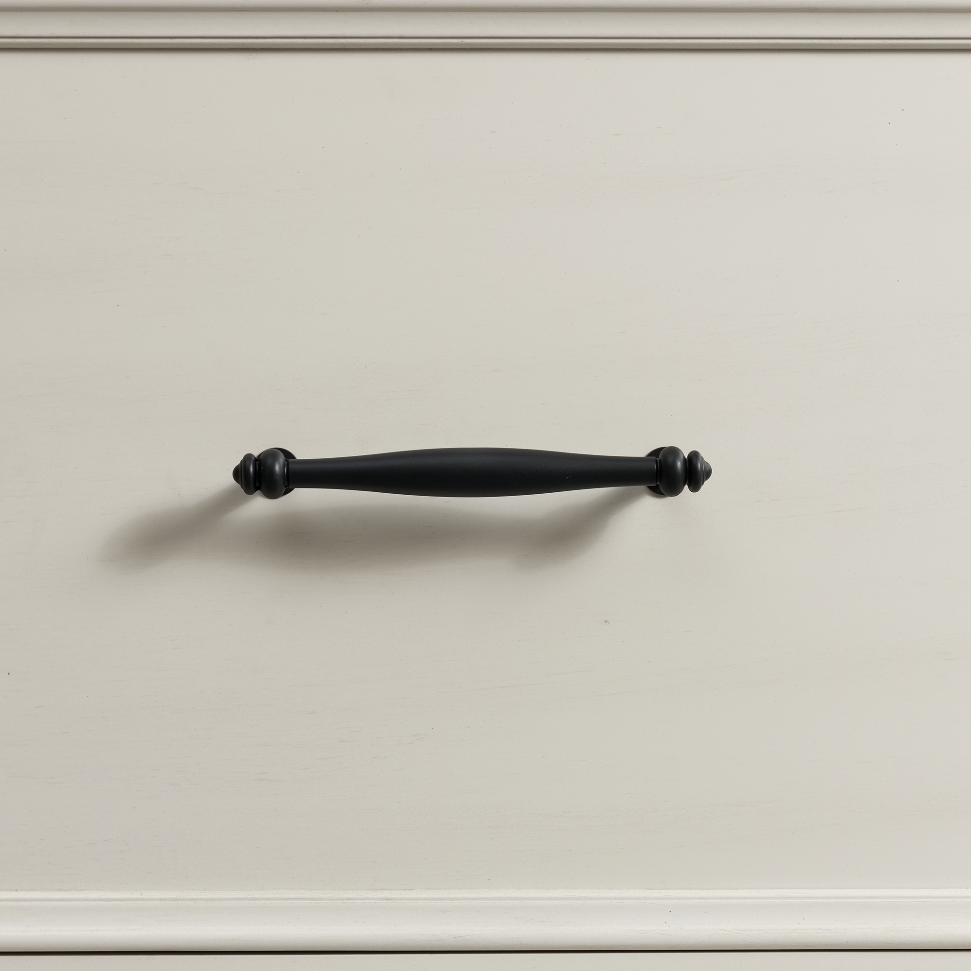Model: SR600CH | Elements Slater Chest in Antique White