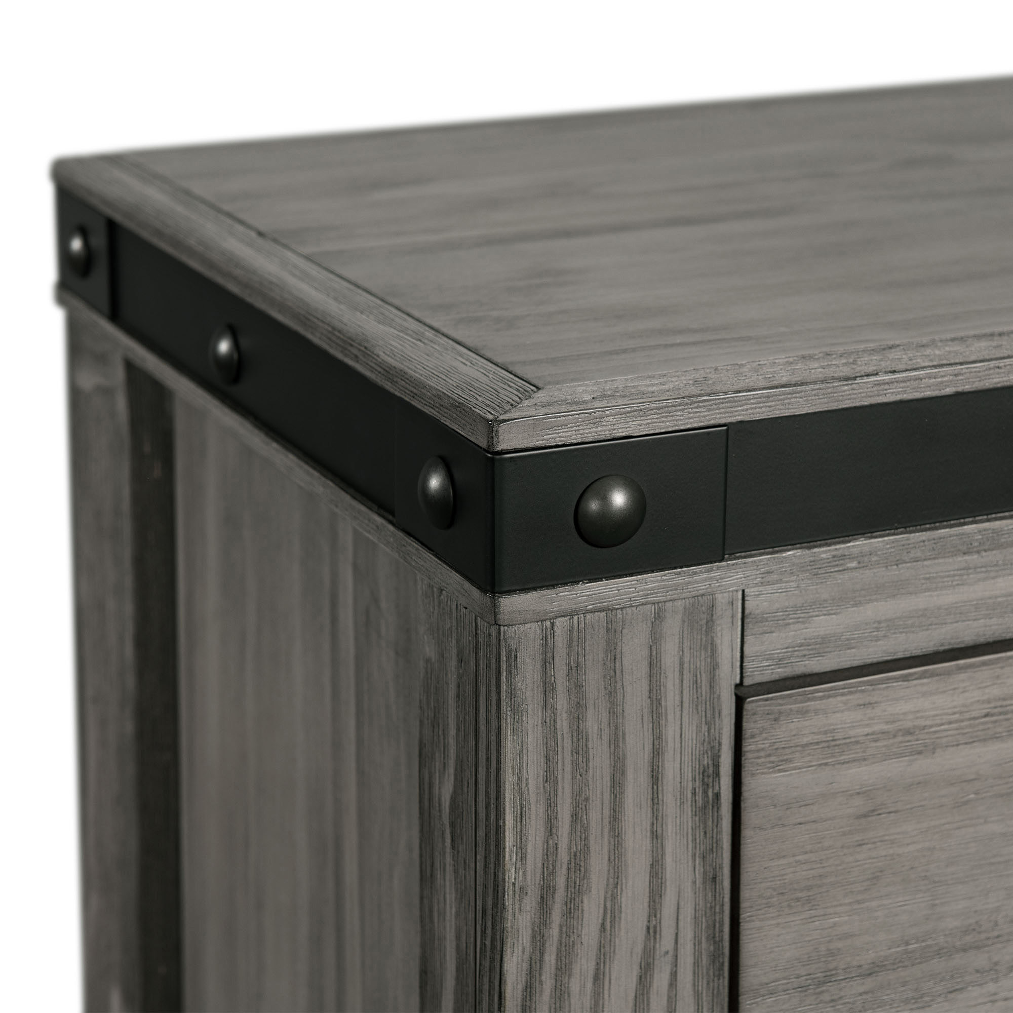 Model: WE600CH | Elements Wade Chest