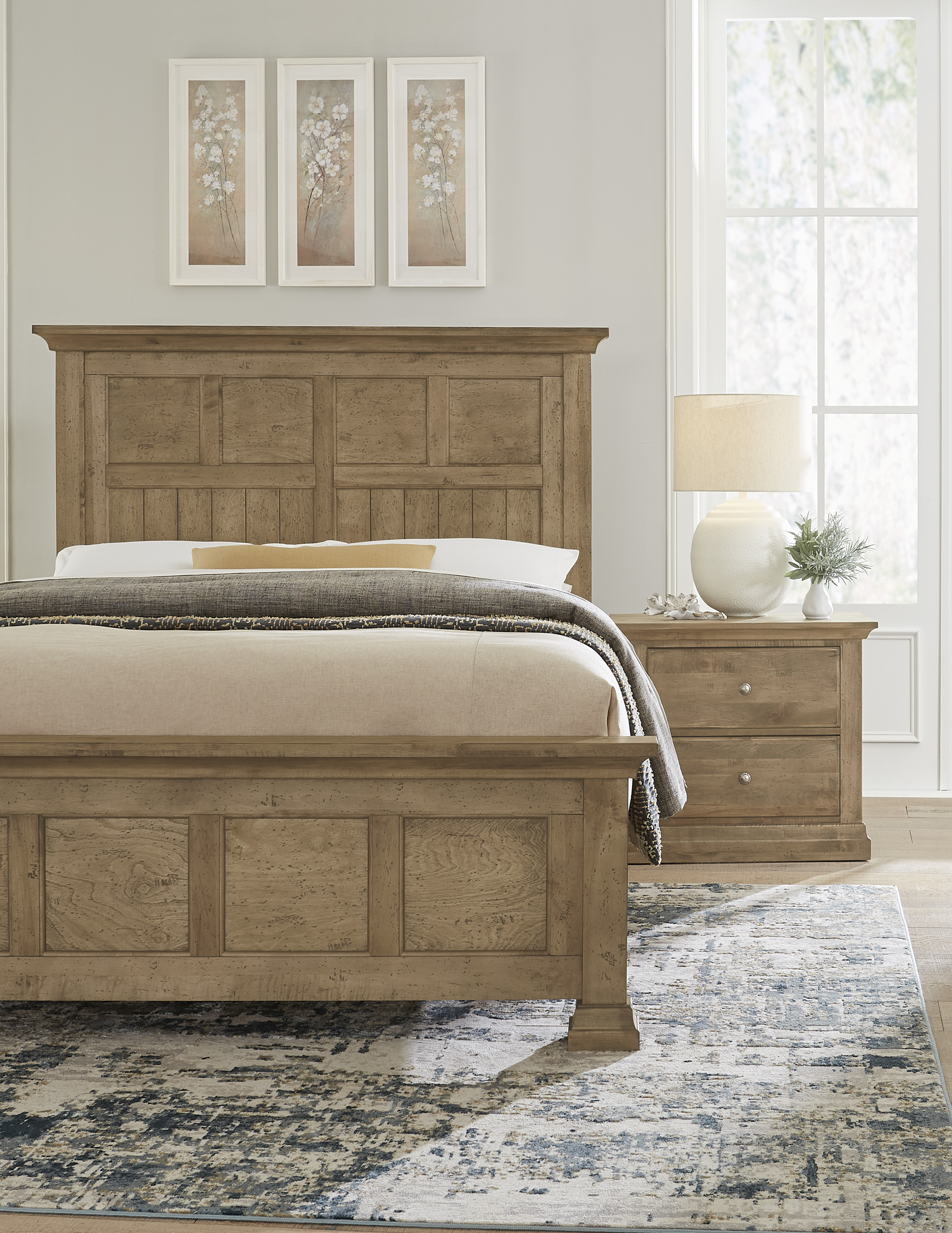 Model: 155-668-866-933-MS2 | Artisan & Post by Vaughan-Bassett King Window Pane Bed