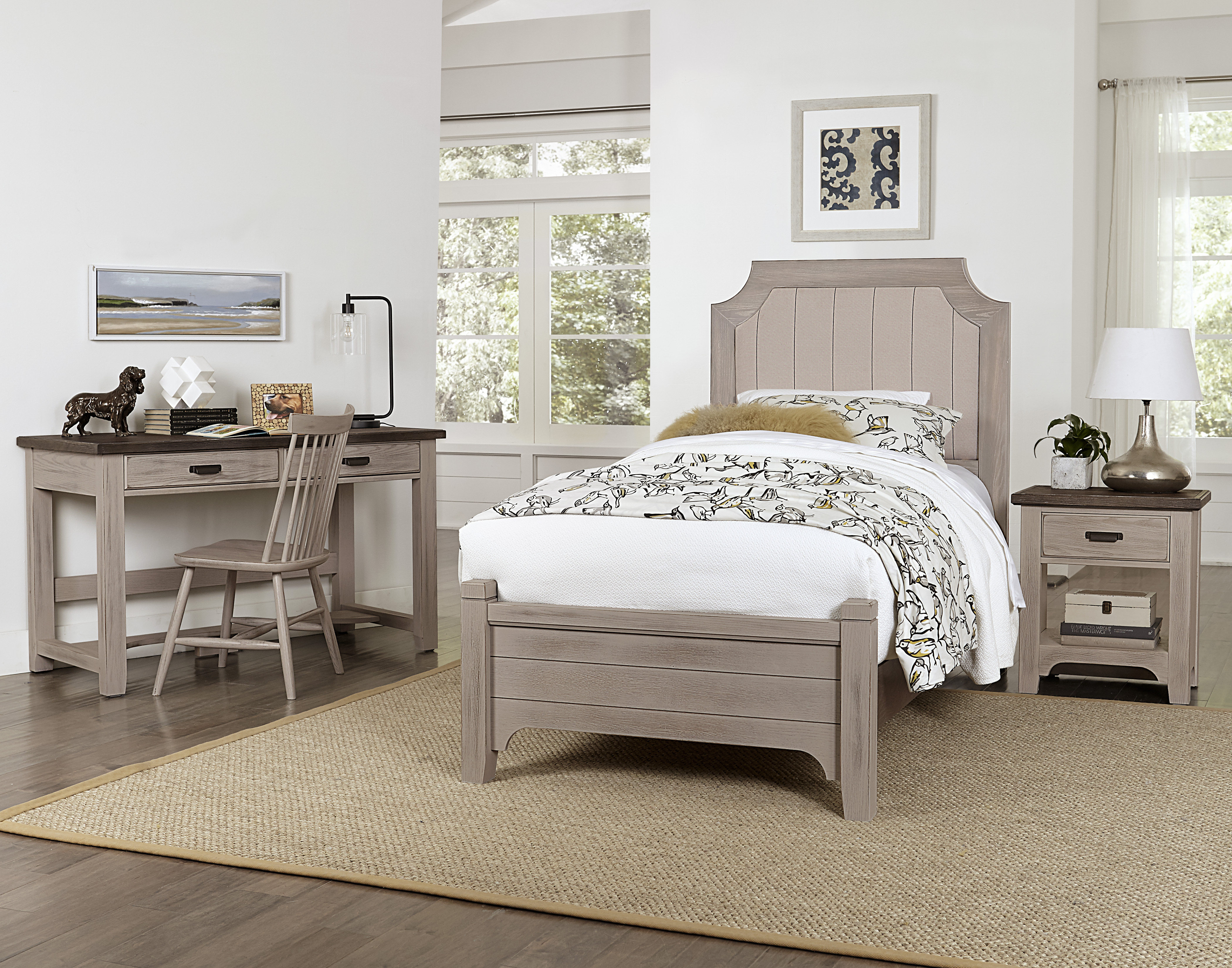 Model: 741-833 | Vaughan-Bassett Low Profile Ftbd 3/3