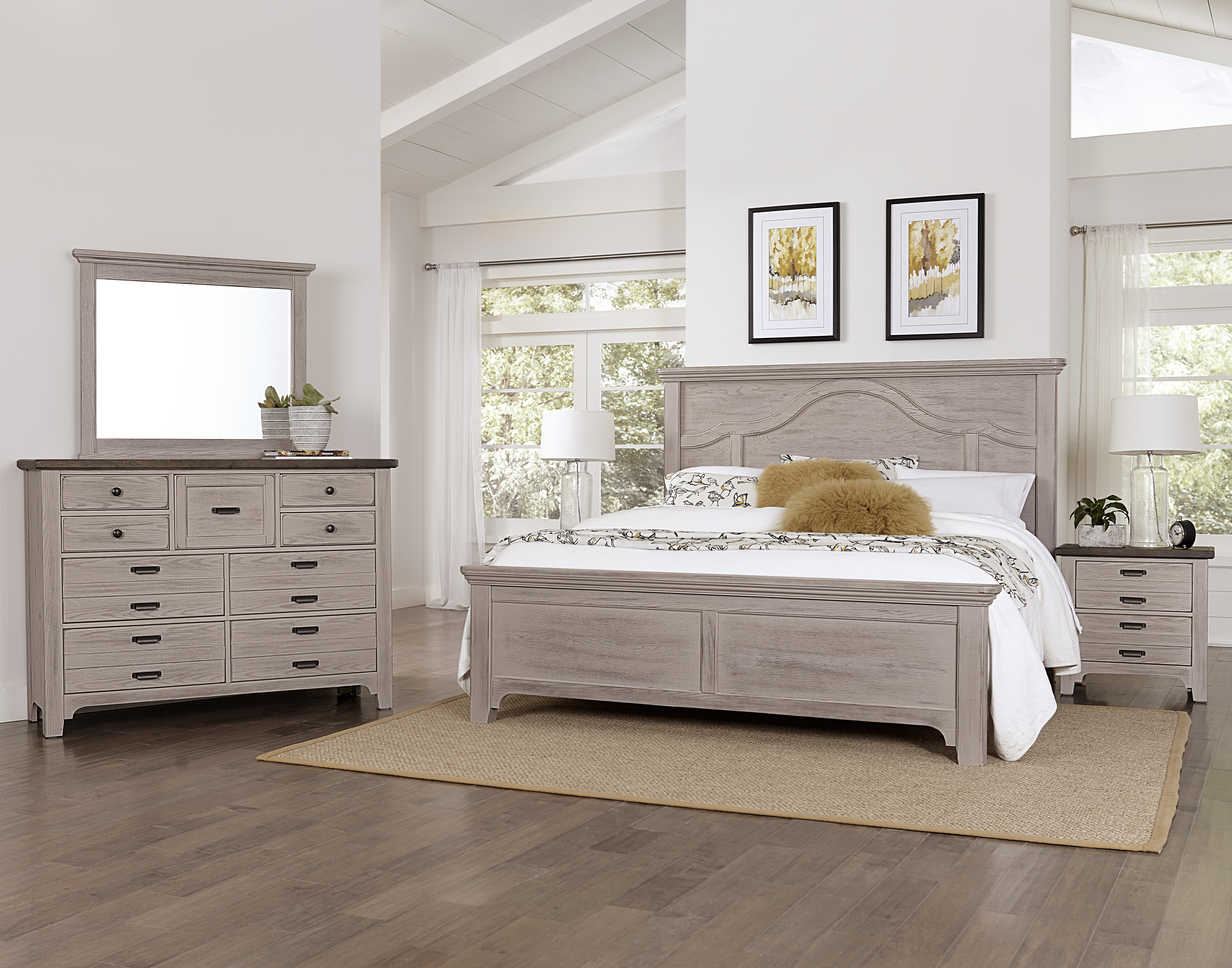 Model: 741-559-955-922 | Vaughan-Bassett Queen Mantel Bed