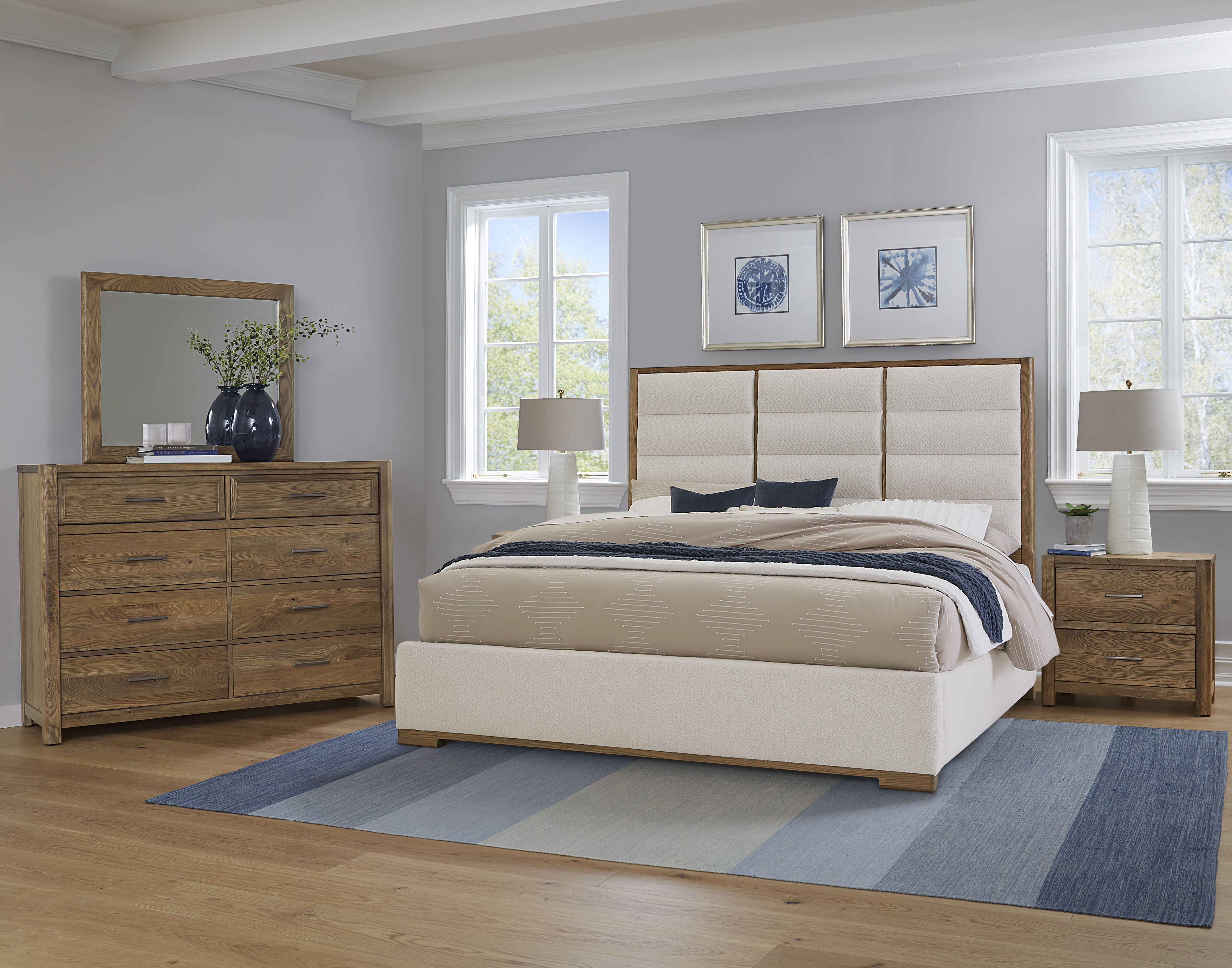Model: 790-661A-166A-822A | Vaughan-Bassett Erin'S King Uph - White