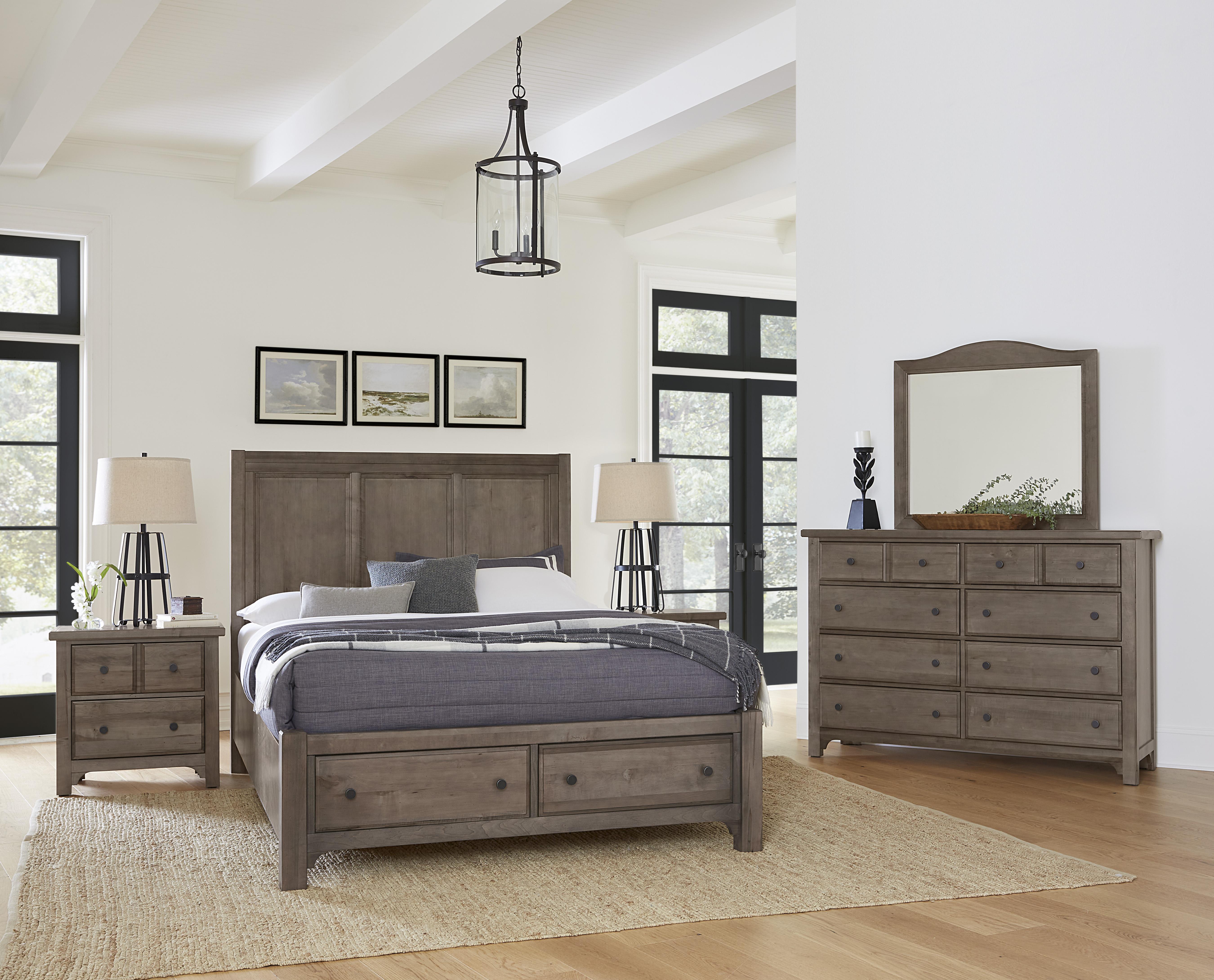 Model: 801-557-050B-502-555 | Vaughan-Bassett Queen Panel Bed W/ Storage Footboard