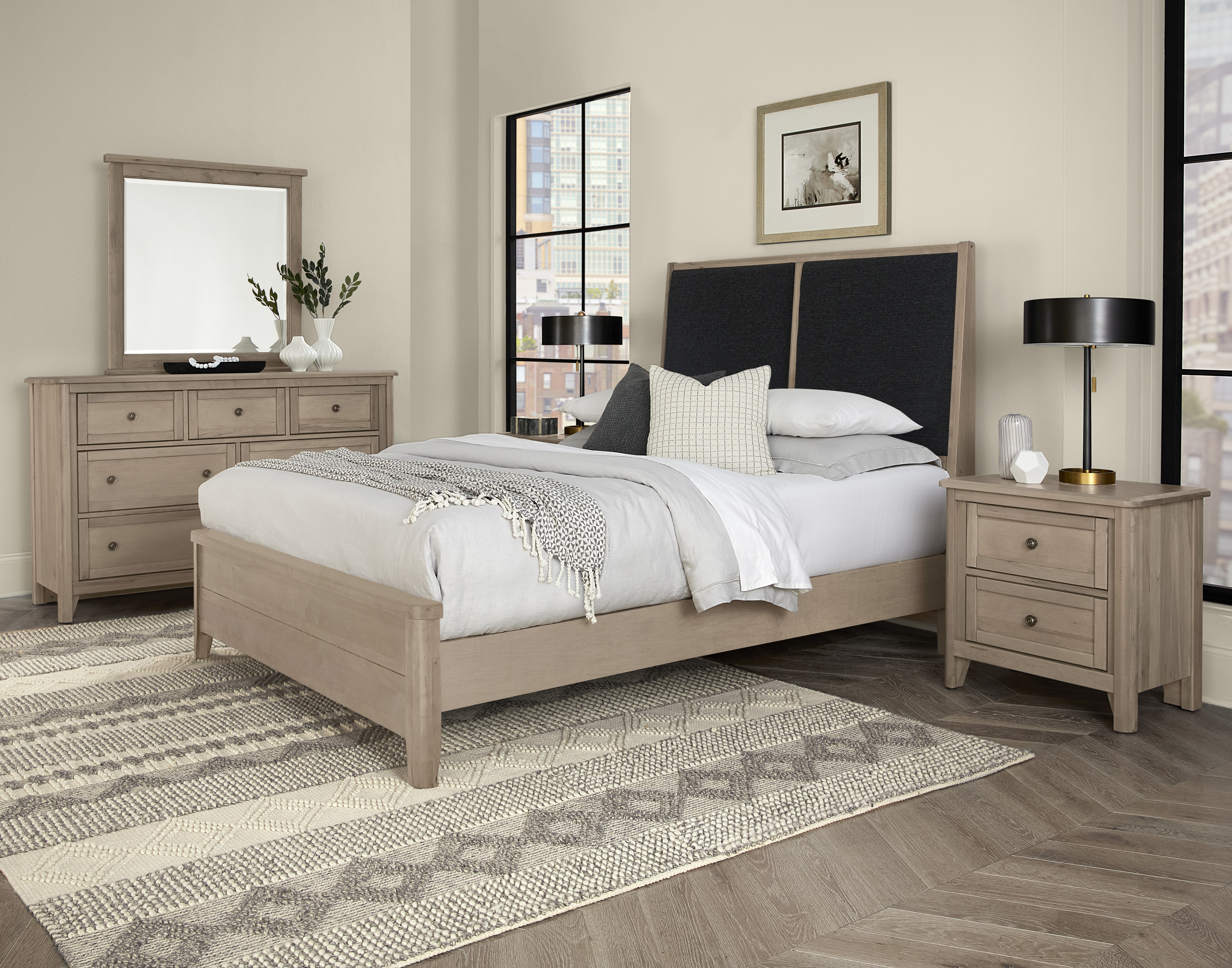 Model: 821-155 | Vaughan-Bassett Low Profile Ftbd 5/0