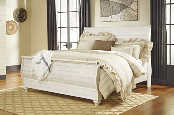 Signature Design by Ashley Willowton King Sleigh Footboard