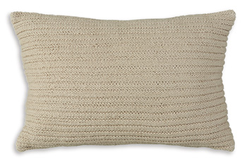 Model: A1000957 | Signature Design by Ashley Abreyah Pillow (4/CS)