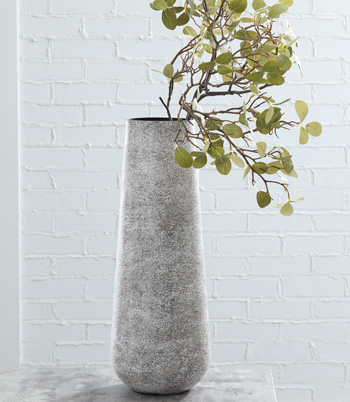 Signature Design by Ashley Fynn Vase