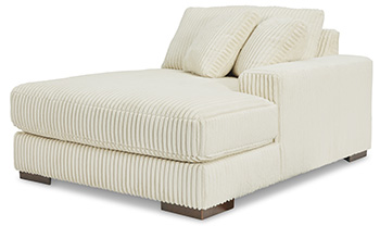 Signature Design by Ashley Lindyn RAF Corner Chaise