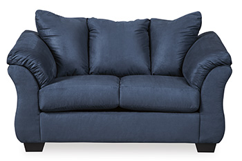 Signature Design by Ashley Darcy Loveseat