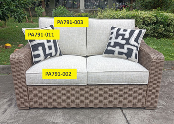Model: PA791-002 | Signature Design by Ashley Beachcroft Seat Cushion