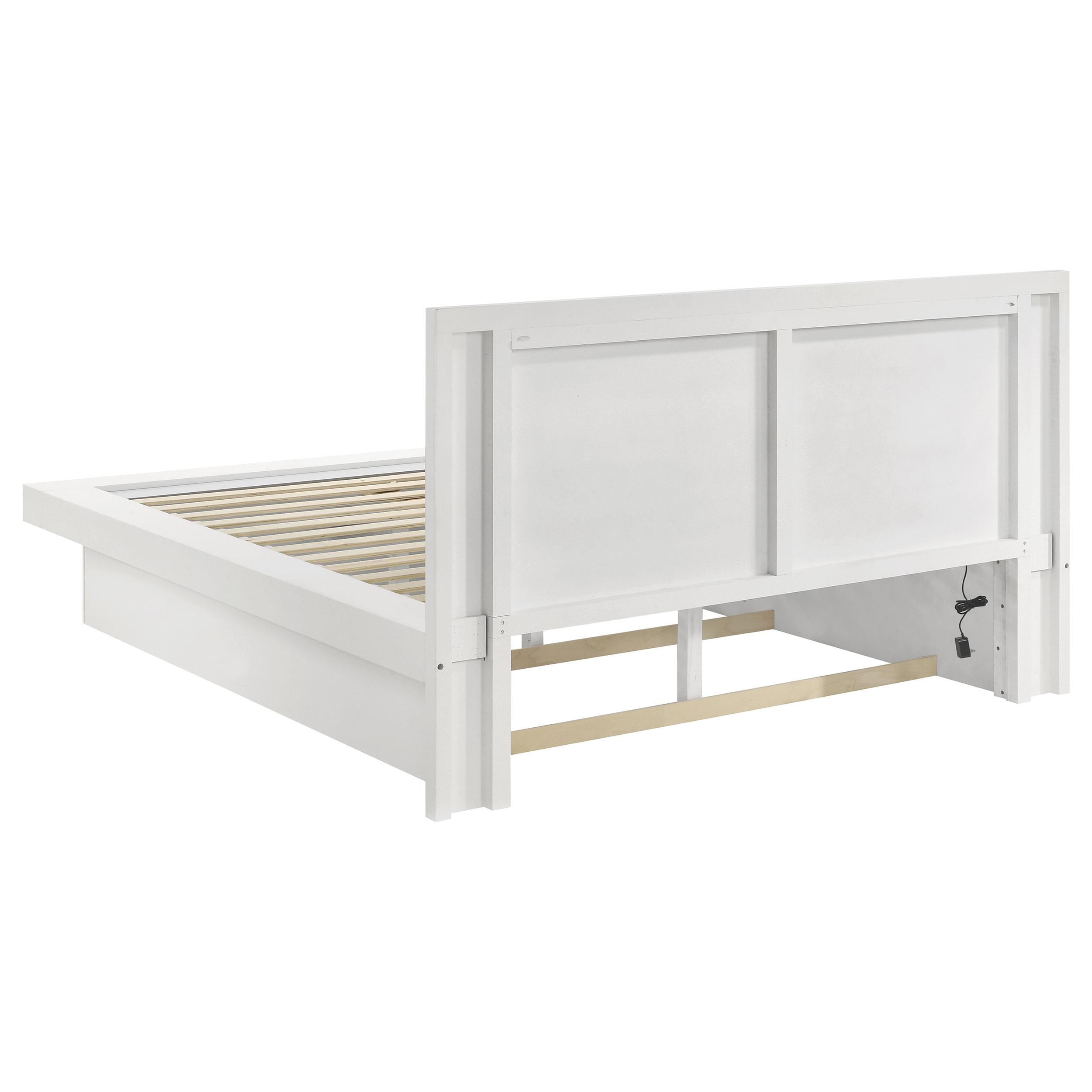 Model: 202990KE-S5 | Coaster Jessica 5-piece Eastern King LED Bedroom Set Snow White
