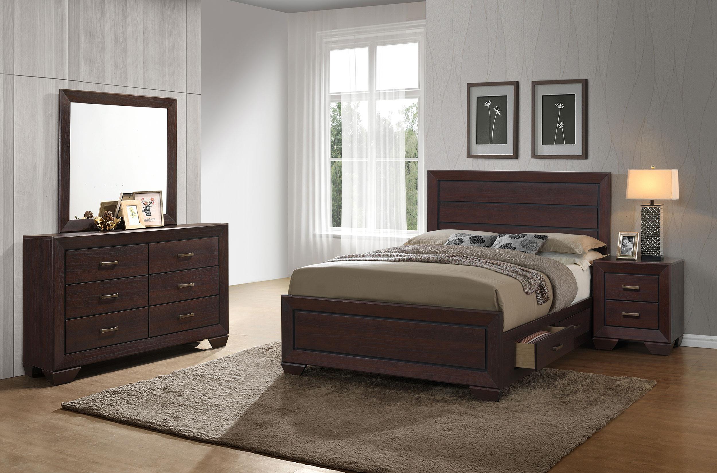 Model: 204390KE-S4 | Coaster Kauffman 4-piece Eastern King Bedroom Set Dark Cocoa
