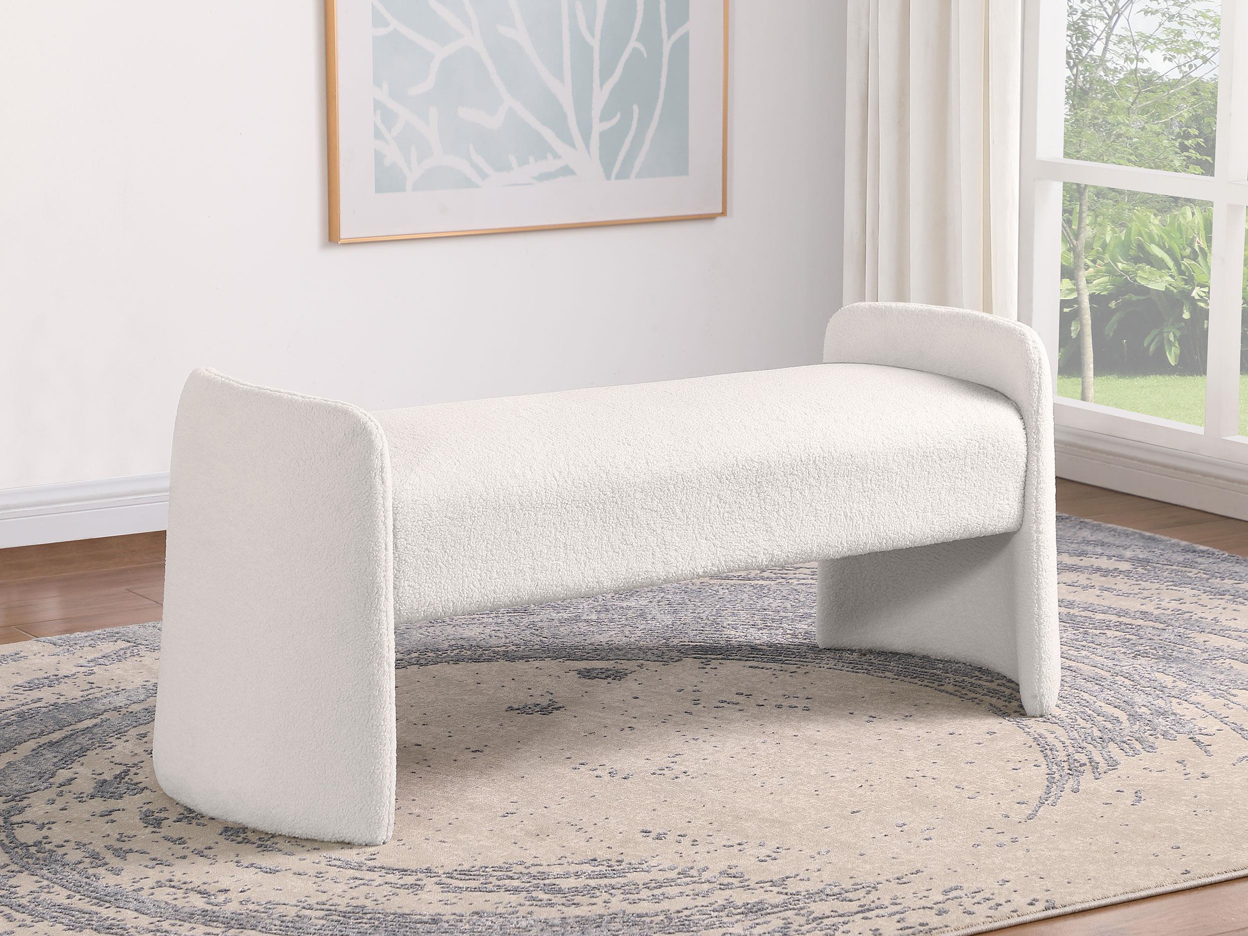 Model: 910199 | Coaster Peoria Velvet Upholstered Accent Bench Ivory
