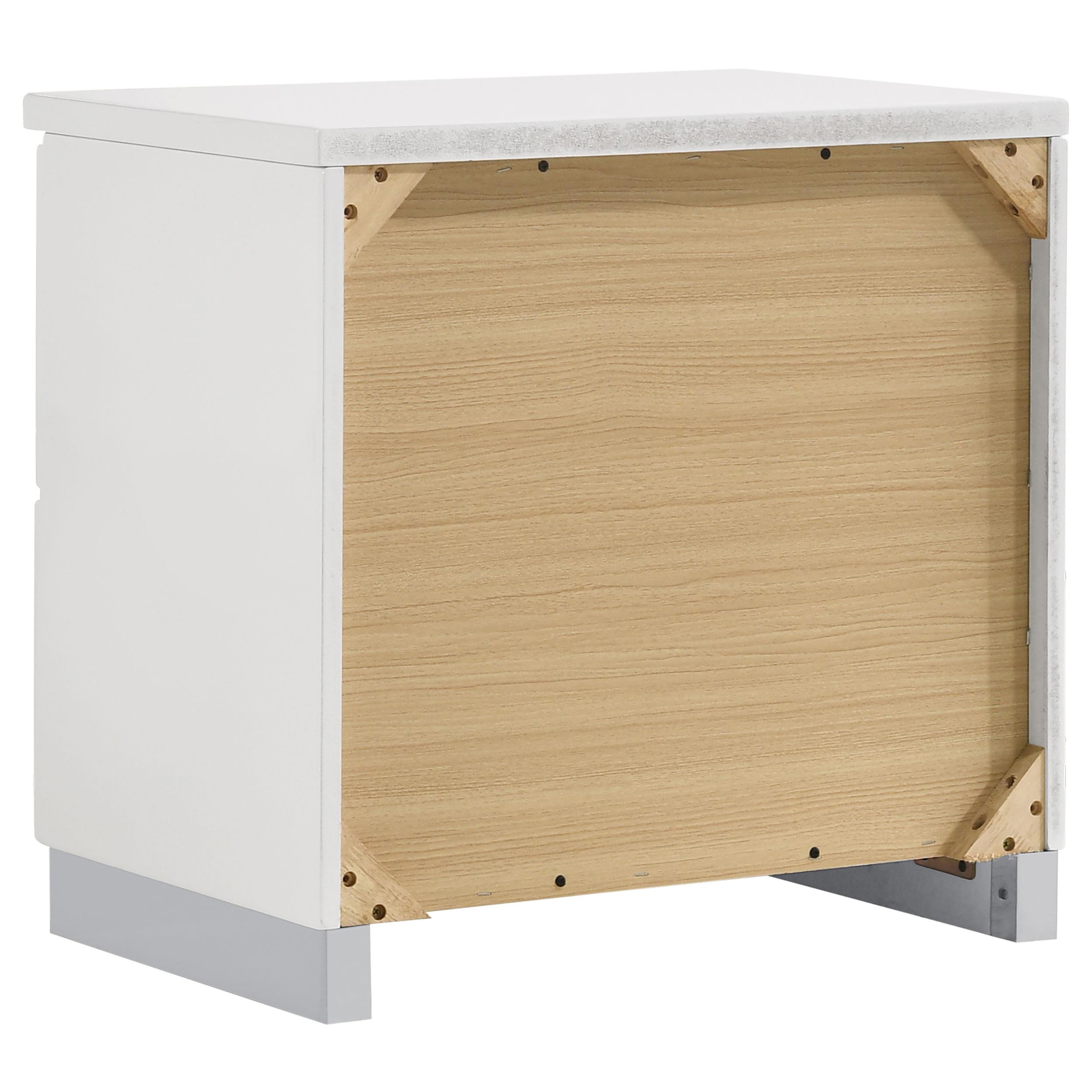 Model: 300345KW-S4 | Coaster Jeremaine 4-piece California King Bedroom Set White