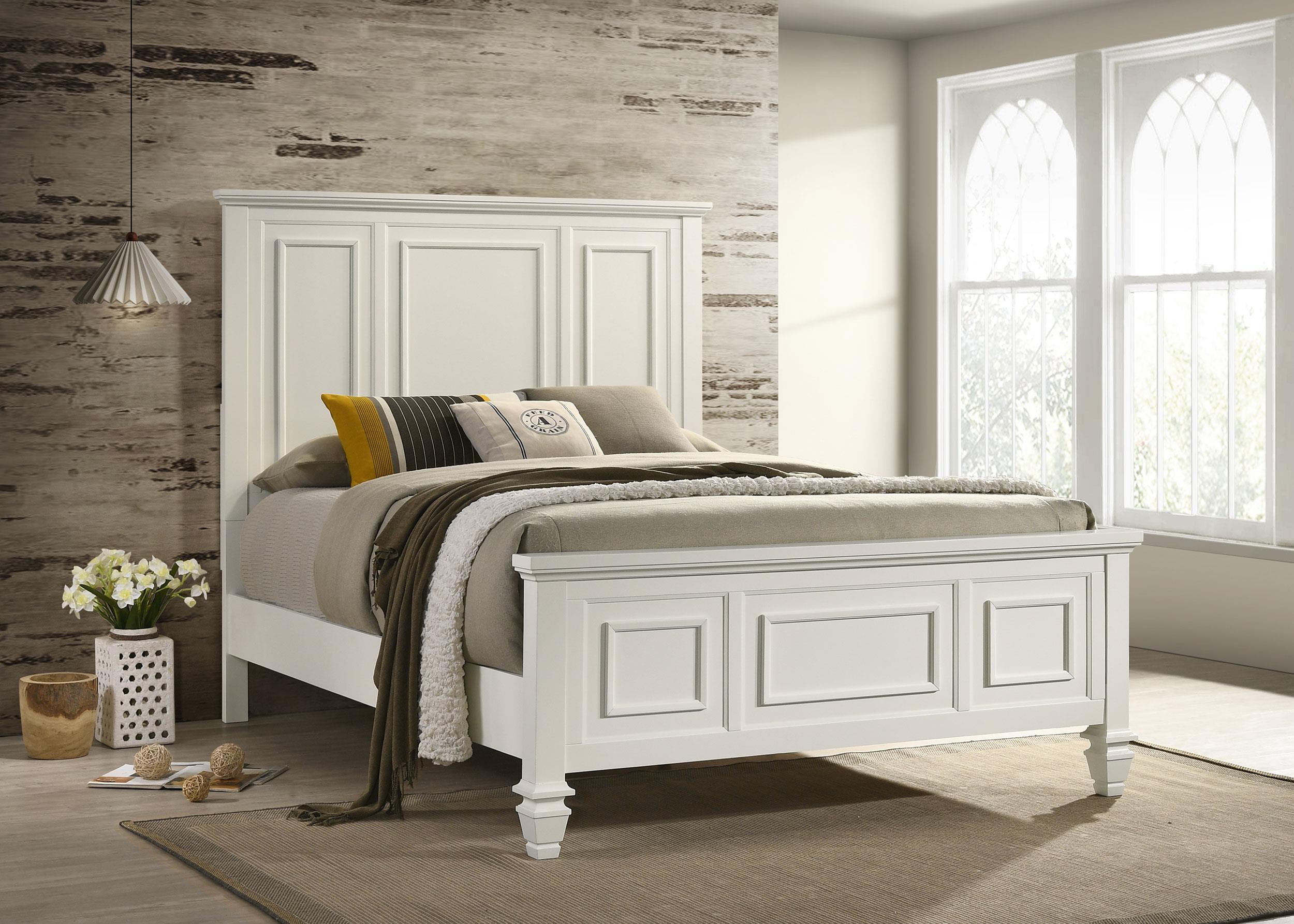 Model: 201301Q | Coaster Sandy Beach Wood Queen Panel Bed Cream White