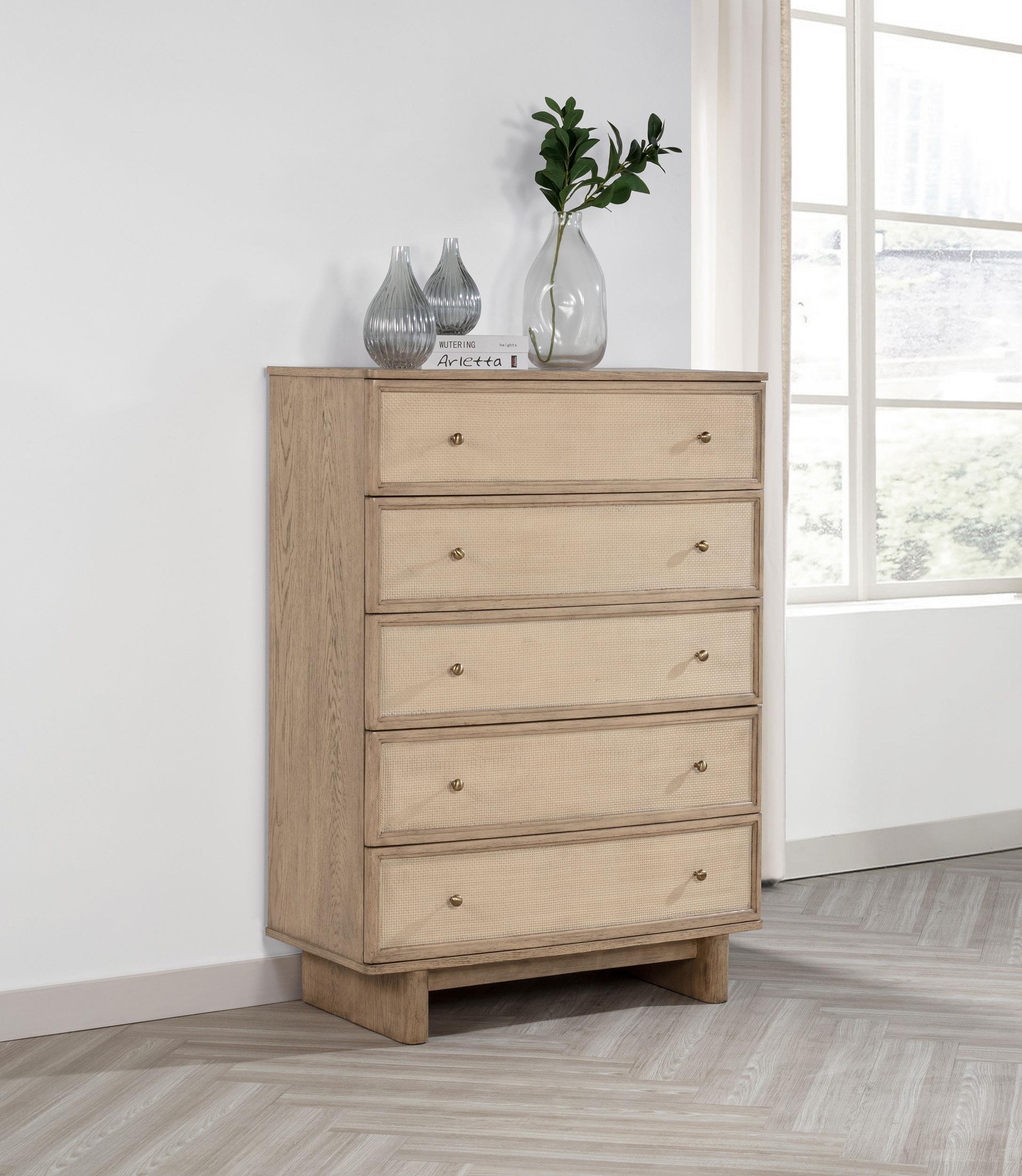 Coaster Kailani 5-drawer Bedroom Chest of Drawers Beige Oak