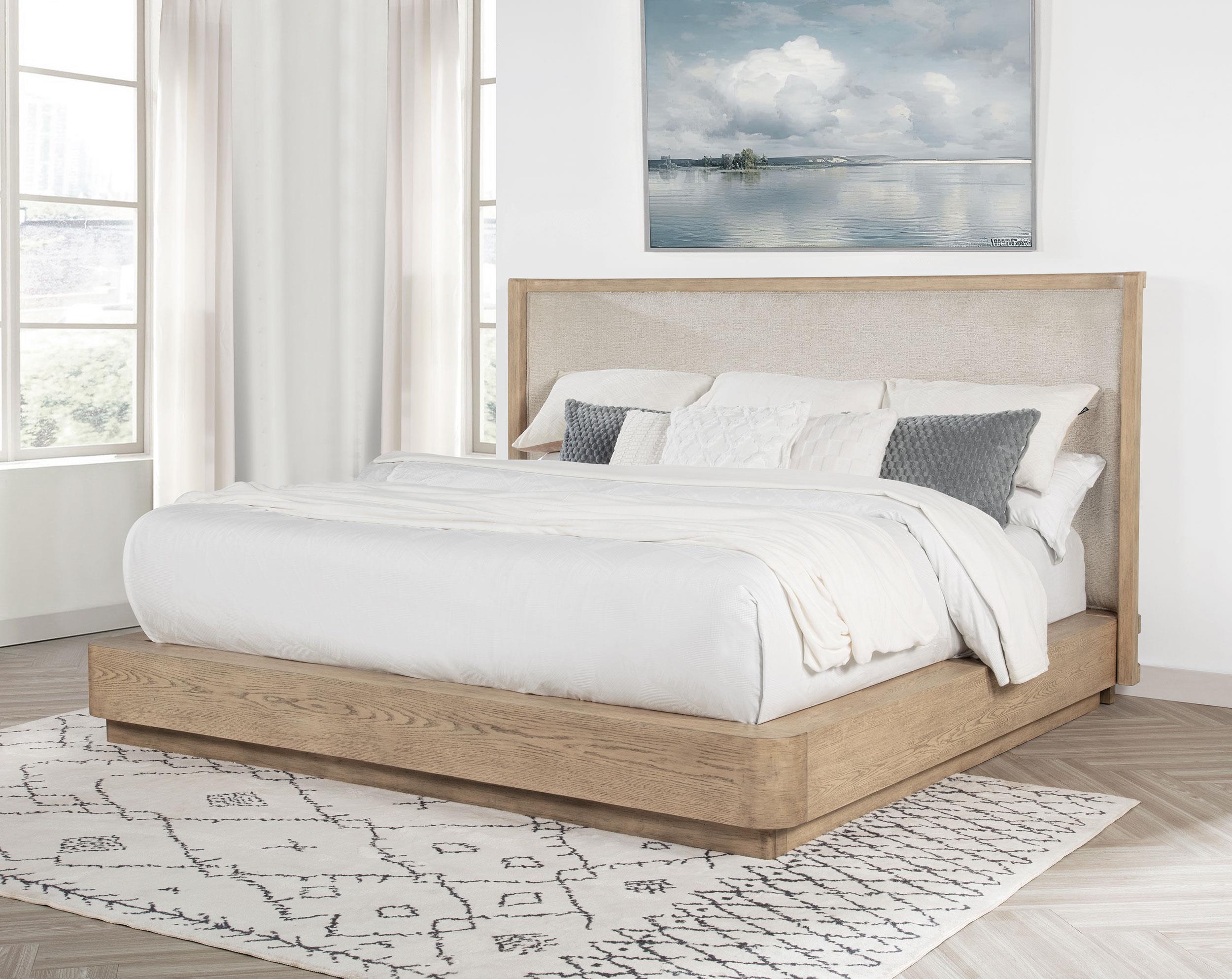 Coaster Kailani 49-inch Eastern King Wingback Bed Beige Oak