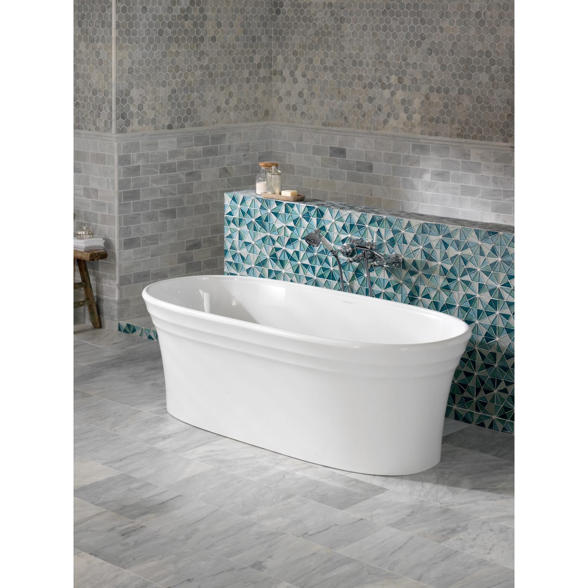 Victoria+Albert Warndon 67" Soaking Bathtub for Freestanding Installations with Center Drain