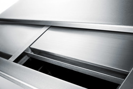 Model: SCFR100MAN | Summit Full storage capacity inside a 23" depth Model: SCFR100MAN | Summit Full storage capacity inside a 23" depth