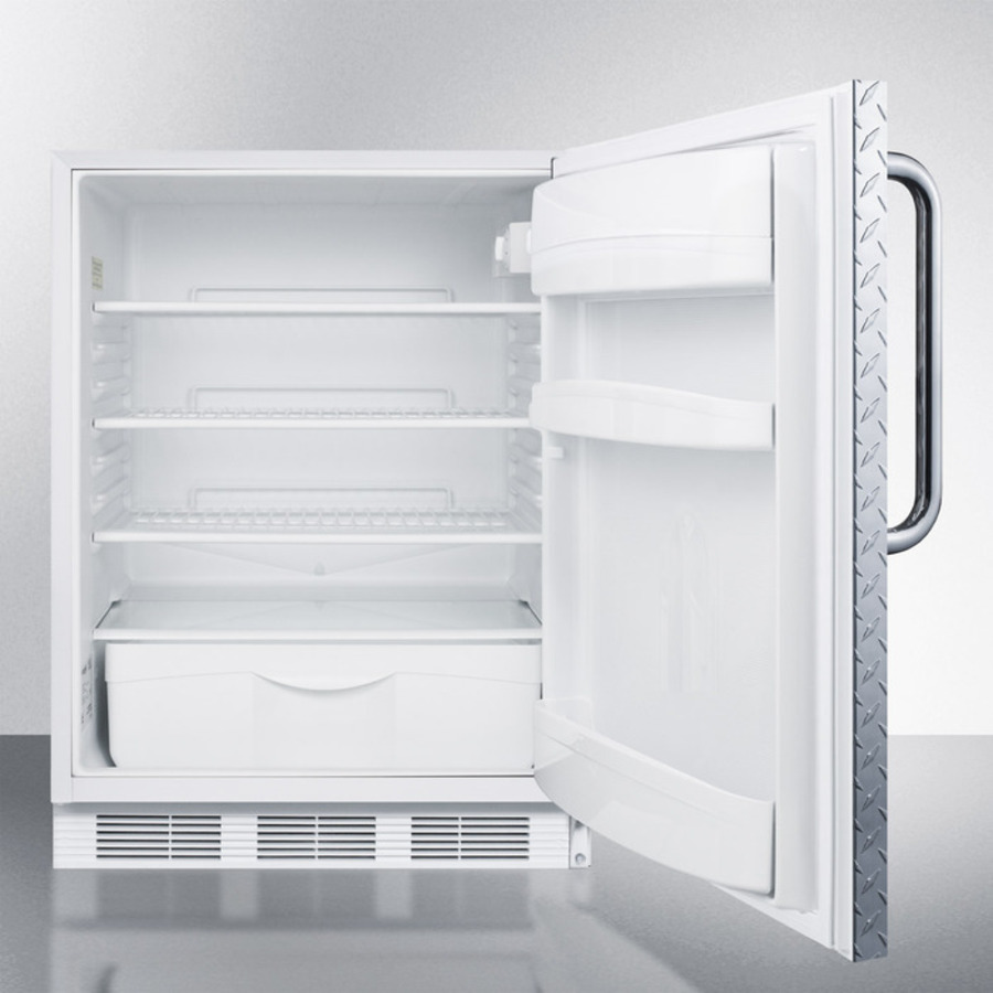 Model: FF6LDPLADA | Summit ADA compliant all-refrigerator for freestanding general purpose use,auto defrost w/diamond plate door, towel bar handle, lock, and white cabinet