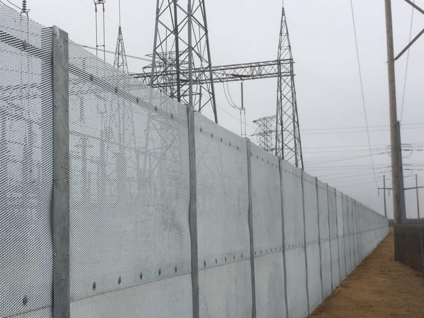Security Fencing At Minneapolis… American Galvanizers Association