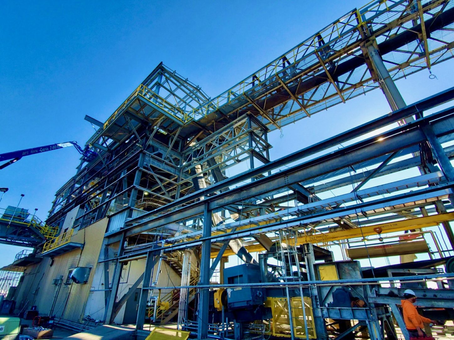 LGE/KU Ghent Conveyor Refurbishment American Galvanizers Association