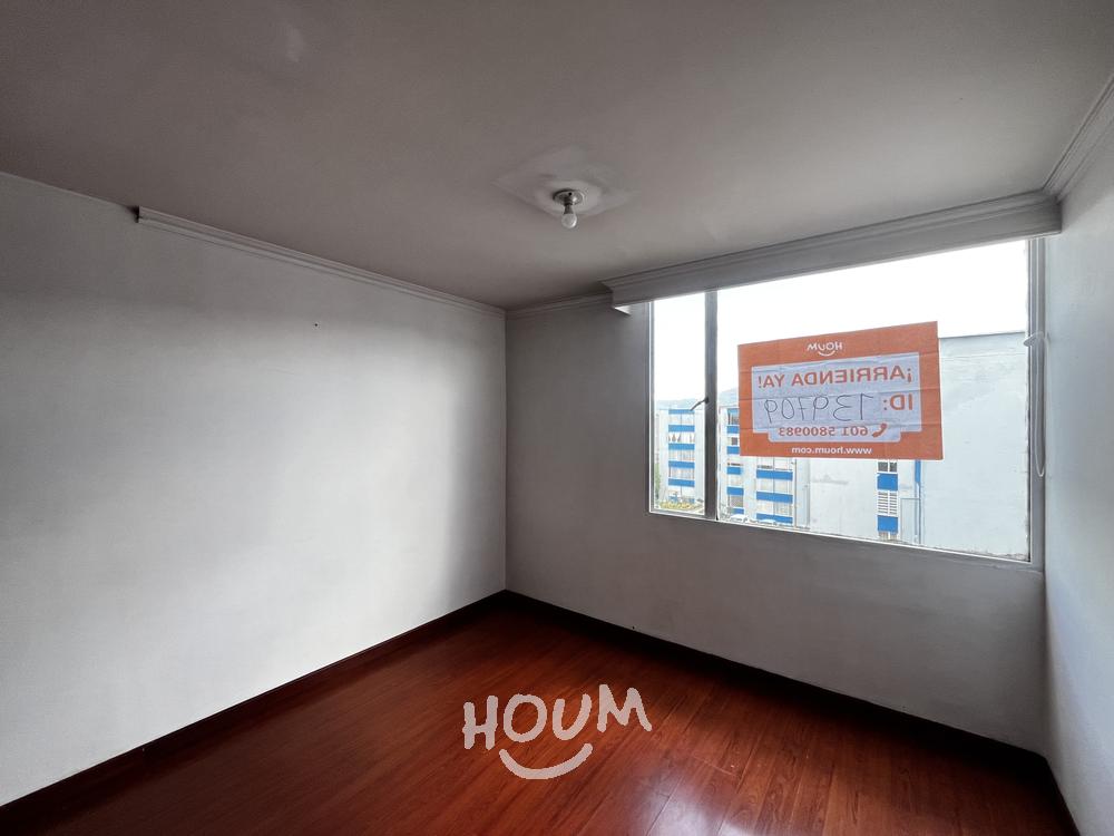 Apartamento de 3 alcobas en venta en Zarzamora, Bogotá, 66 m² · foto 2 de 18