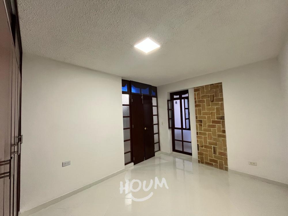 Casa de 6 alcobas en venta en Rincón Santo, Bogotá, 231 m² · foto 12 de 24