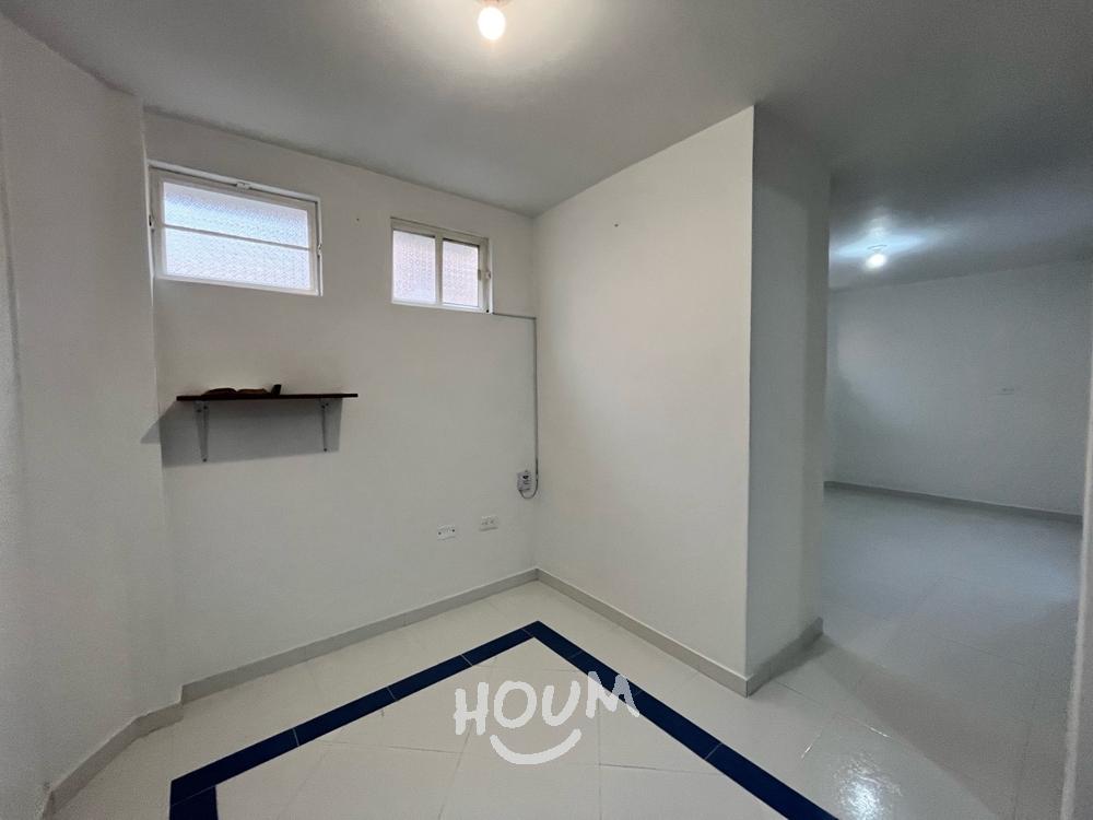 Casa de 6 alcobas en venta en Rincón Santo, Bogotá, 231 m² · foto 18 de 24