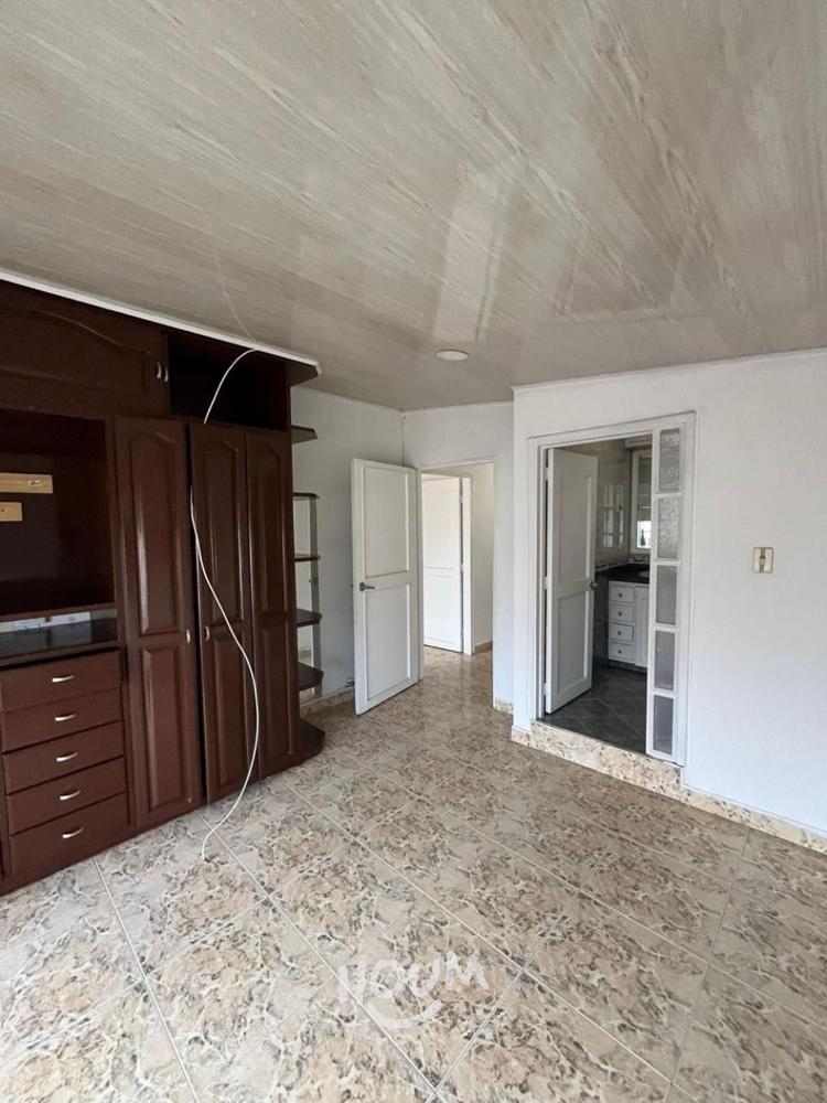 Casa de 5 alcobas en venta en Bosque De Modelia, Modelia, Bogotá, 380 m² · foto 19 de 24