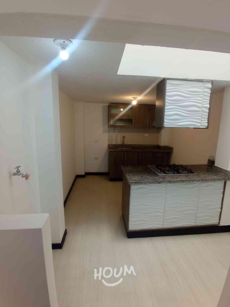 Casa de 3 alcobas en venta en Alcaparros, El Rincón, Bogotá, 85 m² · foto 7 de 24