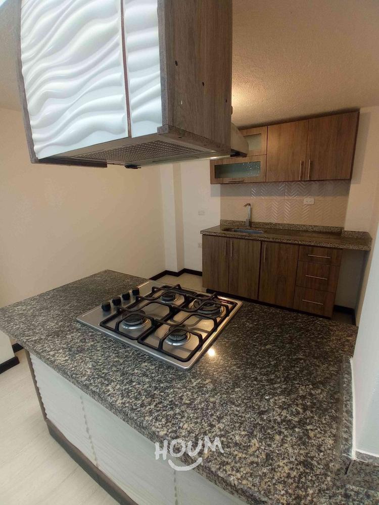 Casa de 3 alcobas en venta en Alcaparros, El Rincón, Bogotá, 85 m² · foto 4 de 24