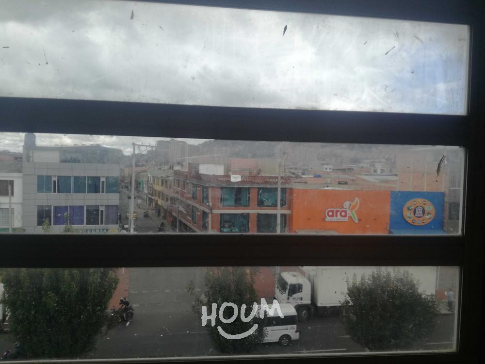 Casa de 1 alcoba en venta en Glorialara, Bogotá, 300 m² · foto 14 de 24