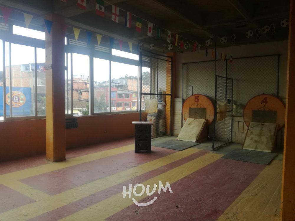 Casa de 1 alcoba en venta en Glorialara, Bogotá, 300 m² · foto 13 de 24