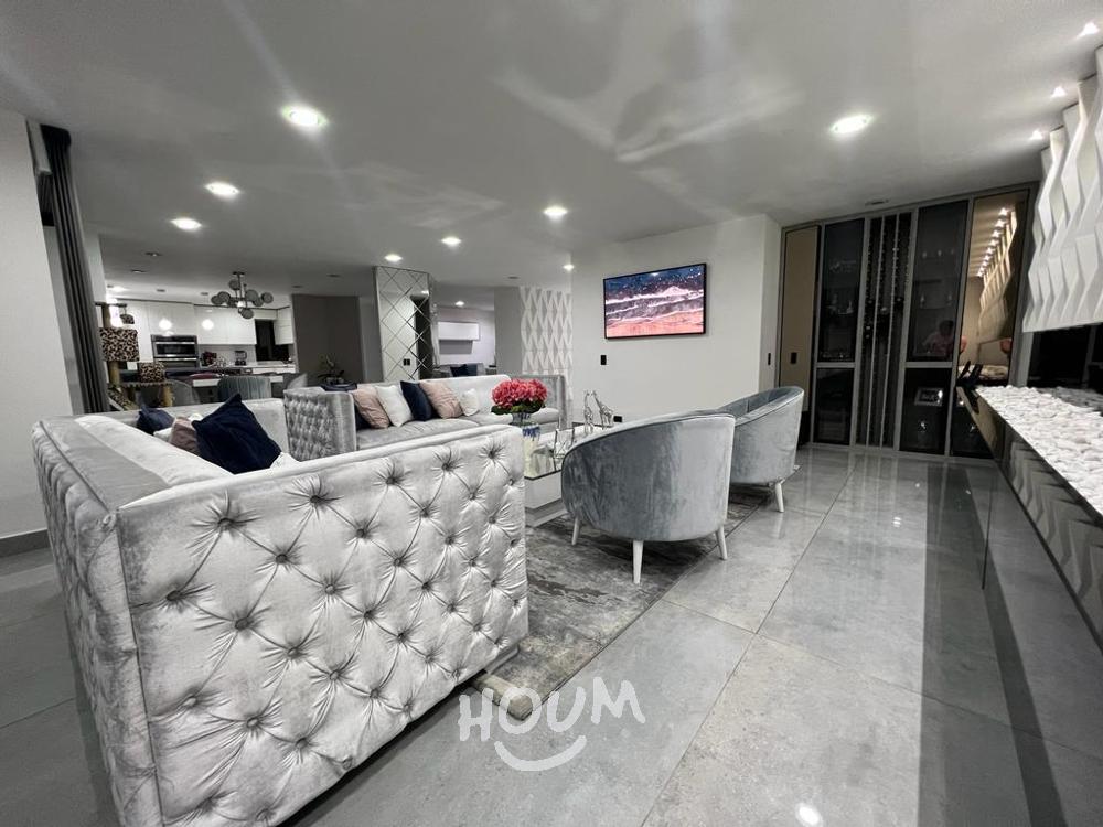 Apartamento de 5 alcobas en venta en La Ermita, Bogotá, 256 m² · foto 5 de 23