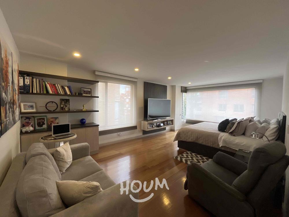 Apartamento de 5 alcobas en venta en Navarra, Bogotá, 340 m² · foto 13 de 24