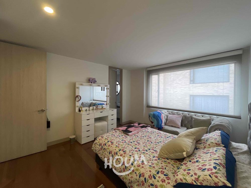 Apartamento de 5 alcobas en venta en Navarra, Bogotá, 340 m² · foto 15 de 24